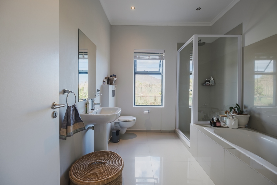 3 Bedroom Property for Sale in Harmony Farm Western Cape